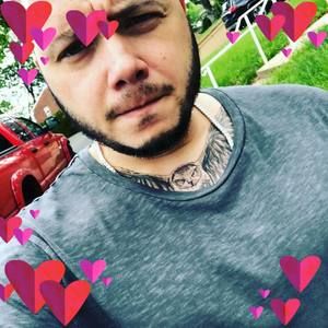 Meet your Posher, Raul